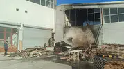 Mobilya imalathanesinde korkutan yangın