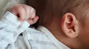 Sessiz Tehlike: Bebeklerde İşitme Kaybı Belirtileri Neler?