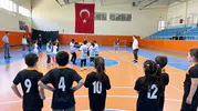 Öğrenciler geleneksel çocuk oyunlarında yarıştı