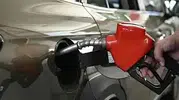Benzin ve Motorinde Kritik Hafta Başlıyor! Petrol Fiyatları Pompaya Nasıl Yansıyacak?
