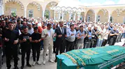 Otomobilin çarptığı elektrikli bisiklet sürücüsü son yolculuğuna uğurlandı