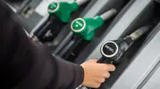 17 Haziran Akaryakıt Fiyatları:  Benzin 63 TL’yi Aştı, Motorin Geri Çekildi