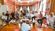 MANİSA VANLILAR DERNEĞİ'NDEN BAŞKAN BALABAN'A ZİYARET