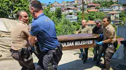İşe gelmeyince merak edip evine giden arkadaşları korkunç manzarayla karşılaştı