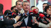 Özgür Özel'den net açıklama! Yeni parti kurmak için bakın ne olması gerekiyormuş