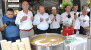 MESO geleneksel aşure hayrını gerçekleştirdi