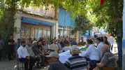 Salihli'de muhtarlar ve vatandaşlarla buluşma: Yüksek sıcaklıklara karşı kritik uyarı