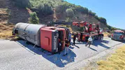 Manisa'da tanker devrildi!