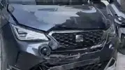 Korkutan kaza: İki otomobil çarpıştı