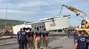 Can pazarının yaşandığı kazada araçlar olay yerinden kaldırılıyor