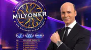 Milyoner: Hangisi, futbolda teknik direktörlük kariyeri boyunca en çok kupa kazanmış ilk üç isimden biri değildir?