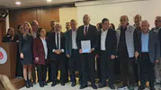YENİ Parti Yunusemre İlçe Başkanı Yalçın Arçak mazbatasını aldı