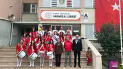 Manisa Lisesi Bando Takımı Cumhuriyet coşkusuna marşlarıyla eşlik etti
