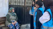 Üniversiteli gençler gönüllere dokunuyor