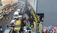 İndirimi duyan koştu: İzdiham kaçınılmaz oldu