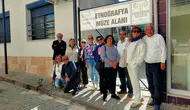 Manisa Lisesi mezunları etnografya müzesini ziyaret etti