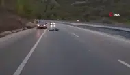 Virajı alamayan motosiklet sürücüsü dehşeti yaşadı