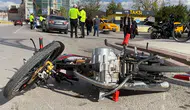 Otomobil ile motosiklet çarpıştı: 1 yaralı