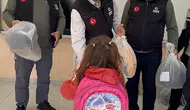 Hayran Vakfı’ndan Muşlu çocuklara giyecek desteği