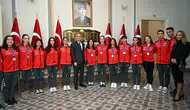 Vali Özkan milli sporcuları ağırladı