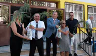 Eğitime hazırlık toplantısında müdürlere fidan dağıtıldı