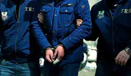Kumar oynarken suçüstü yakalandılar