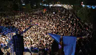 Demirci Kurtuluş Festivali'nde Merve Özbey sahne aldı