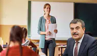Öğretmenlere Yeni Kılık Kıyafet Kuralları: Okullarda Nasıl Giyinecekler?