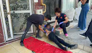 Madde bağımlısı gencin içler acısı hali