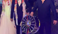 Gelin ve damada takılanı görenler şaşkına döndü
