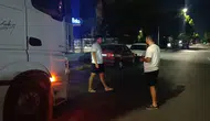 Manisa'da yük almak için bekleyen tırcılar mağdur  edildi