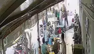 Engelli oğlunu döven adama , anneden meydan dayağı!