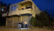 Bebek 5 katlı evin balkonundan düştü