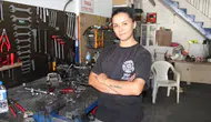 Yardım için başladığı işte usta oldu