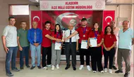 Şampiyonlar Alaşehir'de alkışlarla karşılandı