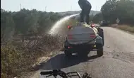 Manisa'da seyir halindeki motosiklet alev aldı