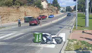 Motosiklet ile otomobil çarpıştı: 1 yaralı