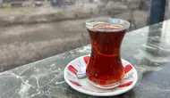 Çay En İyi Nasıl Demlenir? Lezzetli ve Berrak Çayın Püf Noktaları