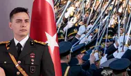 Göreve iade edilen Teğmen üniformasını tekrar çıkarttı