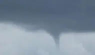 Denizde oluşan hortum korkuttu