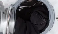 Siyah Kıyafetler Nasıl Yıkanır? Solmayı Önleyen Yöntemler