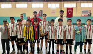 Dr. Ömer Faruk Meriç Ortaokulu futsalda Manisa dördüncüsü oldu