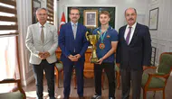 Kaymakam Güldoğan, Kickboks Dünya Şampiyonunu ağırladı