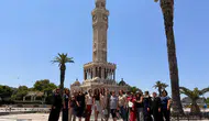 Manisalı kadınlardan İzmir çıkarması