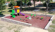 Saruhanlı'da Gözlet Mahallesi'ne yeni çocuk oyun parkı