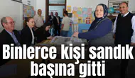Binlerce kişi sandık başına gitti