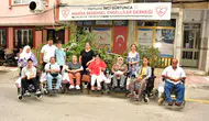 Manisa Bedensel Engelliler Derneği bağışlanan etleri üyelere dağıttı