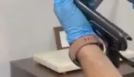 Başkan yardımcısının odasından ruhsatsız silah çıktı