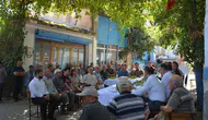 Salihli'de muhtarlar ve vatandaşlarla buluşma: Yüksek sıcaklıklara karşı kritik uyarı