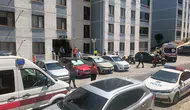2 kişi aynı dairede ölü bulundu